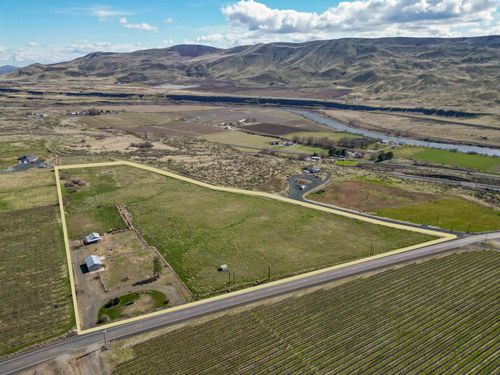 35101 N District Line Rd, Benton City, WA, 99320 | Card Image