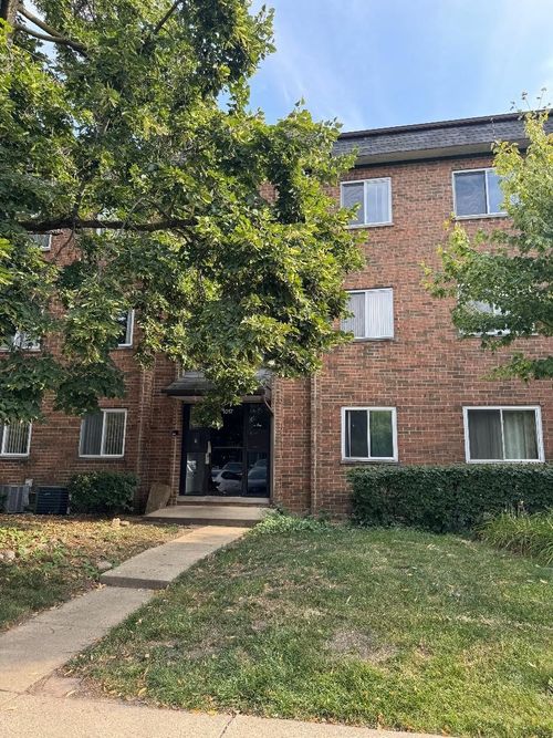 apt-5-1017 Buccaneer Dr, Schaumburg, IL, 60173-5216 | Card Image