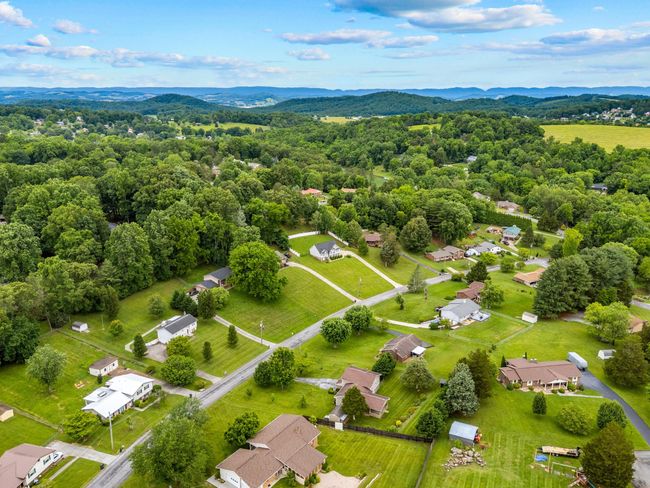 5715 Academy Dr, House other with 3 bedrooms, 3 bathrooms and null parking in Morristown TN | Image 34