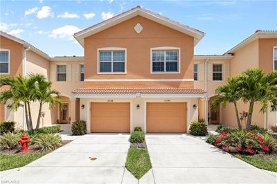 10246 Via Colomba Circle, Townhouse with 3 bedrooms, 2 bathrooms and null parking in Fort Myers FL | Image 1