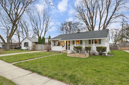 914 Nancy Lane, Madison, WI, 53704 | Card Image