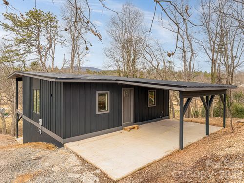 20 Cane Creek Ln, Fairview, NC, 28730-7705 | Card Image