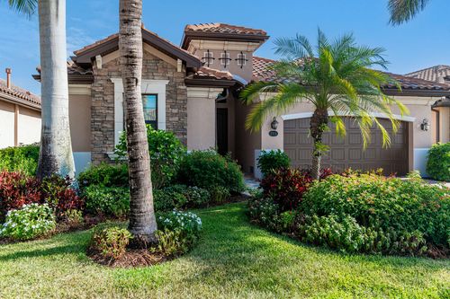 2938 Aviamar Circle, Naples, FL, 34114 | Card Image