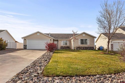 1512 Branding Iron Dr, Montrose, CO, 81401-5777 | Card Image