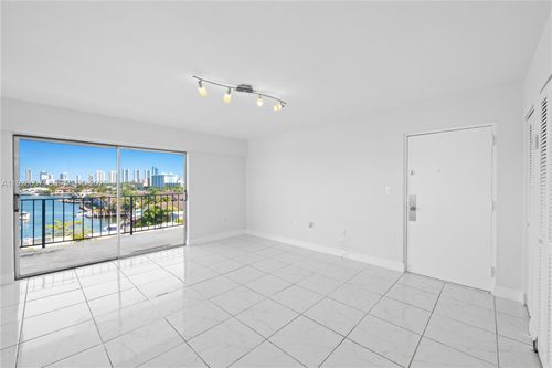 apt-601-16508 Ne 26th Ave, North Miami Beach, FL, 33160-4034 | Card Image
