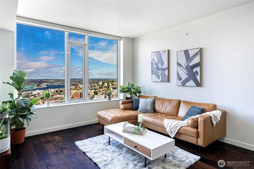 1708-1321 Seneca St, Seattle, WA, 98101-3257 | Card Image