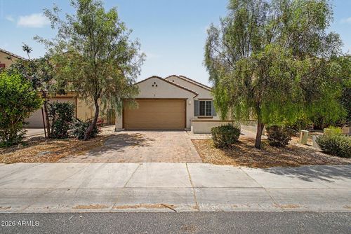 8747 W Solano Dr, Glendale, AZ, 85305-2235 | Card Image