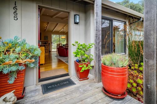 1665 Military Ave, Seaside, CA, 93955-3325 | Card Image