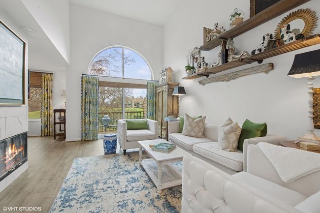 1025 - 982 Longmeadow Ct, Townhouse with 3 bedrooms, 4 bathrooms and 2 parking in Lake Barrington IL | Image 11