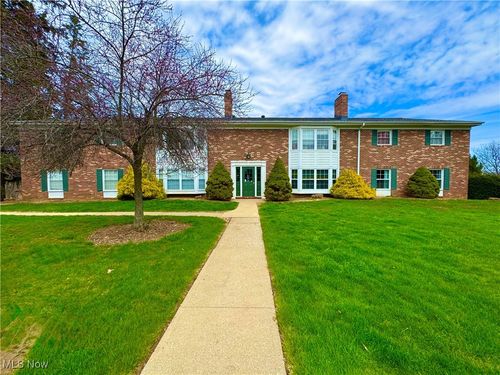 apt-101-6995 Carriage Hill Dr, Brecksville, OH, 44141-4404 | Card Image