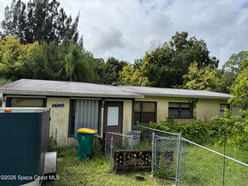 6889 Idlewylde Cir, Melbourne, FL, 32904-2235 | Card Image