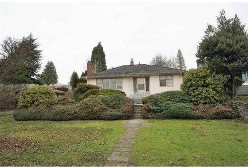 1315 W 58th Ave, Vancouver, BC, V6P1W3 | Card Image