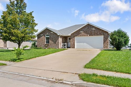 295 Brookstone Dr, HOLTS SUMMIT, MO, 65043-2650 | Card Image