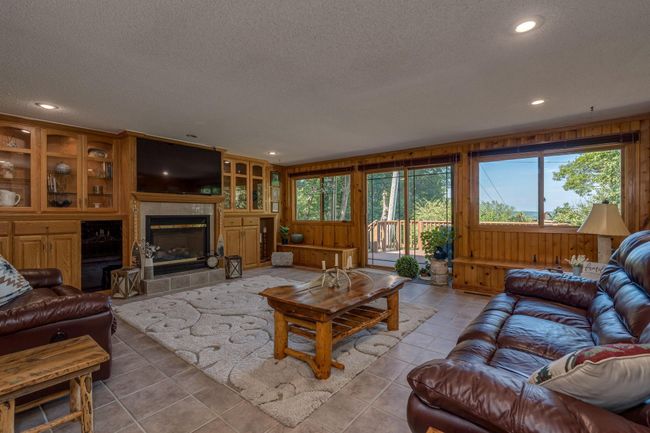 340 Dolph Rd, House other with 4 bedrooms, 3 bathrooms and null parking in Mankato MN | Image 18