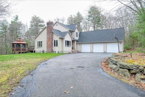 2060 Maple Street, Dighton, MA, 02764 | Card Image