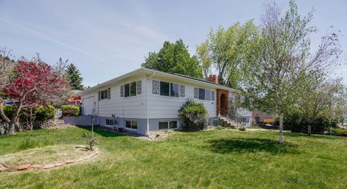 2001 Unity Street, Klamath Falls, OR, 97603 | Card Image