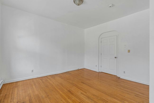 372 Summit Ave, Home with 0 bedrooms, 0 bathrooms and null parking in JC, Journal Square NJ | Image 5
