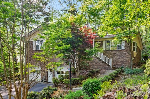 12 Steeplechase Court, Hendersonville, NC, 28791 | Card Image
