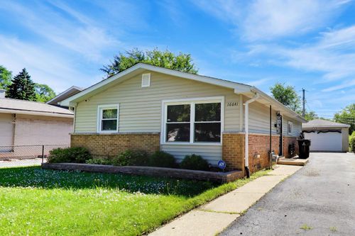 16641 Paulina St, Markham, IL, 60428-5849 | Card Image