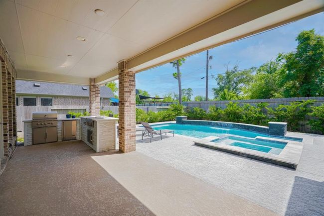 17010 Harpers Way, House other with 5 bedrooms, 6 bathrooms and 4 parking in Conroe TX | Image 29