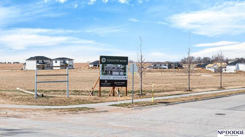 6662 S 213th St, Elkhorn, NE, 68022-4096 | Card Image