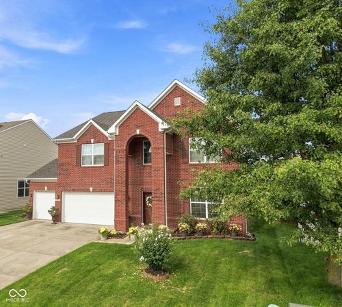 8744 N Aspen Way, Mccordsville, IN, 46055-9398 | Card Image
