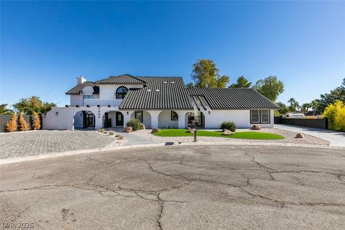 1860 Ski Slope Cir, Las Vegas, NV, 89117-1951 | Card Image