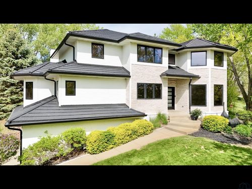 7 N Hidden Acres Dr, Sioux City, IA, 51108-8641 | Card Image
