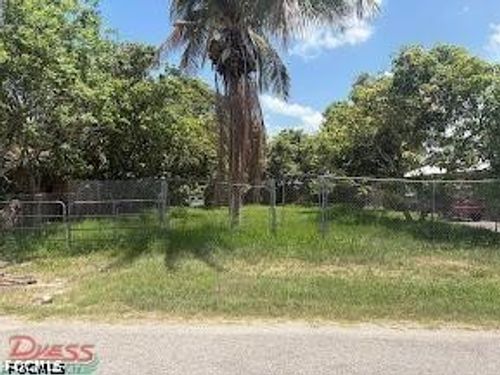 324 E Obispo Ave, CLEWISTON, FL, 33440-4630 | Card Image