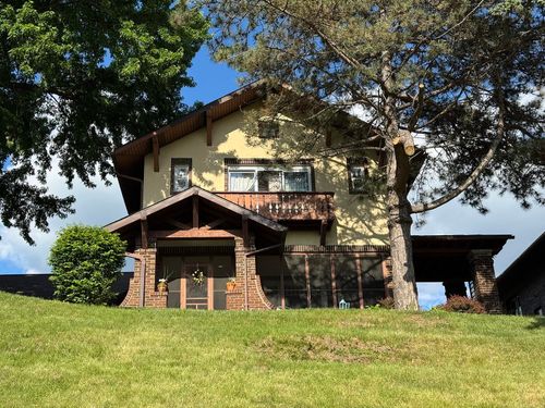 318 N 4th St, SAVANNA, IL, 61074-1610 | Card Image