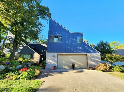 11248 Indian Beach Rd, Spicer, MN, 56288-8518 | Card Image