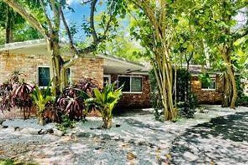 1-4303 Nw 20th Ave, Oakland Park, FL, 33309-3618 | Card Image