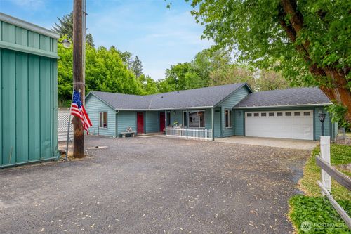 5197 Regan Rd, Cashmere, WA, 98815-1239 | Card Image