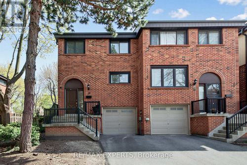 21 Maplebranch Path, Etobicoke, ON, M9P3T4 | Card Image