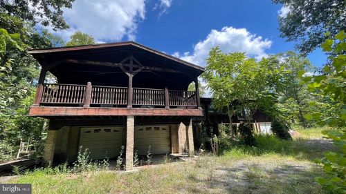 70 Radnor Dr, Delray, WV, 26714-4639 | Card Image