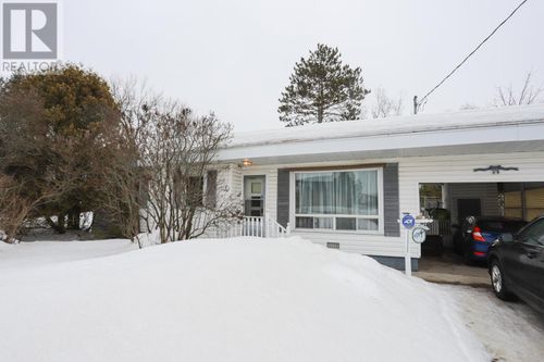472 Boundary Rd, Sault Ste Marie, ON, P6A5C2 | Card Image