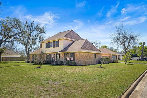 2348 Shalmar Dr, West Columbia, TX, 77486-9675 | Card Image