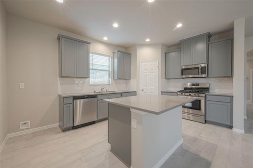 13314 Prado Ridge Ln, Iowa Colony, TX, 77583-5795 | Card Image
