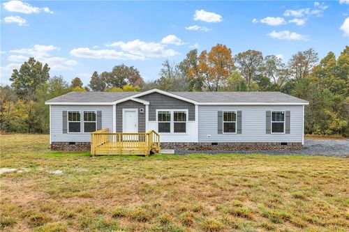 332 Mineral Springs Trl, Demorest, GA, 30535-3702 | Card Image