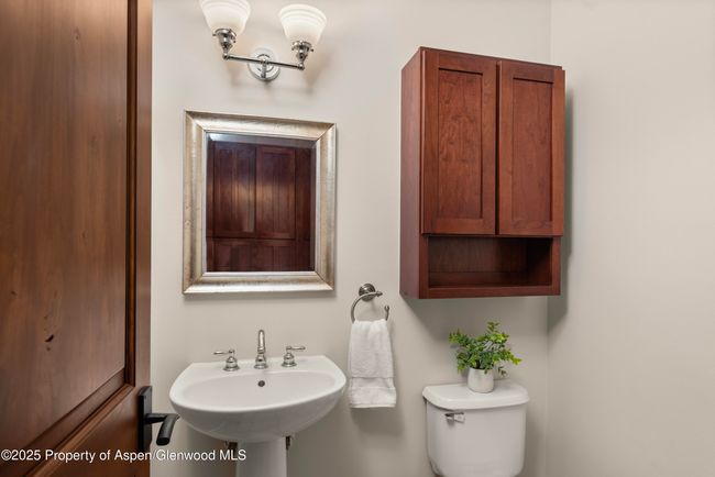 314 Sopris Cir, House other with 3 bedrooms, 3 bathrooms and 2 parking in Basalt CO | Image 14