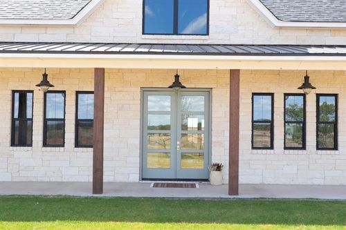 15517 S County Road 206, Blair, OK, 73526-9242 | Card Image