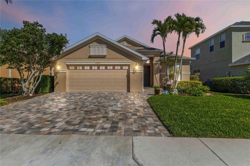 3736 Summerwind Cir, BRADENTON, FL, 34209-5809 | Card Image