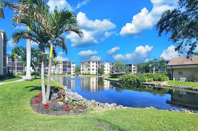 UNIT-5B - 390 301 Blvd W, House other with 2 bedrooms, 1 bathrooms and null parking in BRADENTON FL | Image 24