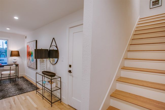 APT-1006 - 7207 Gaston Ave, Condo with 2 bedrooms, 3 bathrooms and null parking in Dallas TX | Image 4