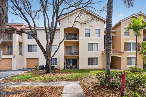 105-4211 San Marino Blvd, West Palm Beach, FL, 33409-7798 | Card Image