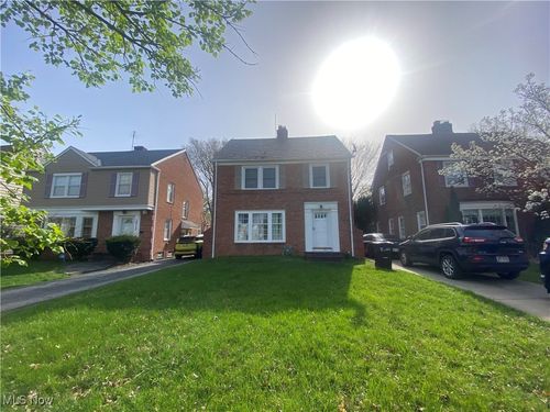 3717 Gridley Rd, Shaker Heights, OH, 44122-5036 | Card Image