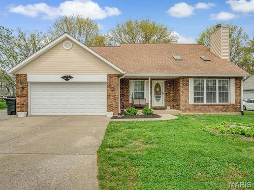 109 Miller Ct, Valmeyer, IL, 62295-3201 | Card Image