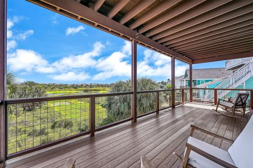 4110 Isla Del Sol Dr, Galveston, TX, 77554 | Card Image