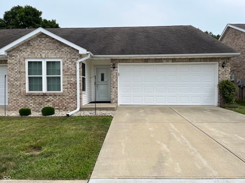 1061 E Crown Pointe Blvd, Greensburg, IN, 47240-7970 | Card Image