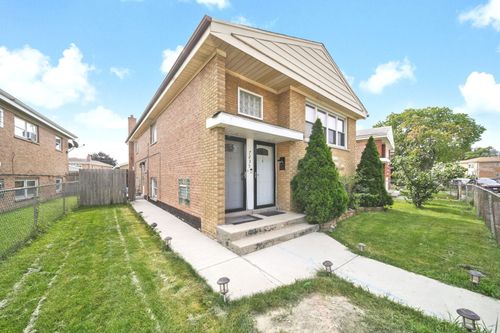 7235 Park Ave, Summit, IL, 60501-2111 | Card Image